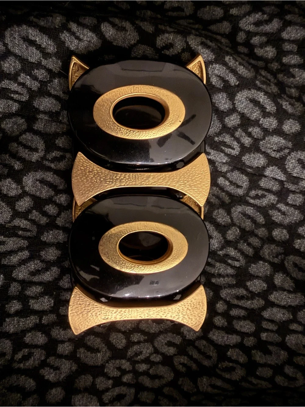 Chunky Black and Gold Bracelet - Picture 4 of 10